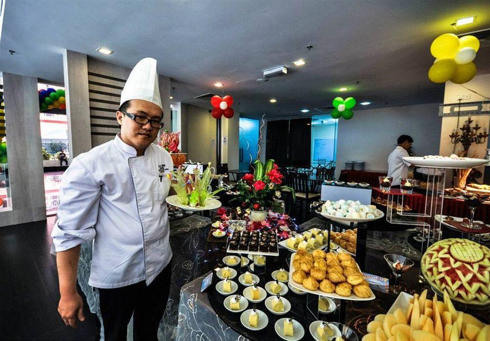 La Boss Hotel Malacca Extérieur photo