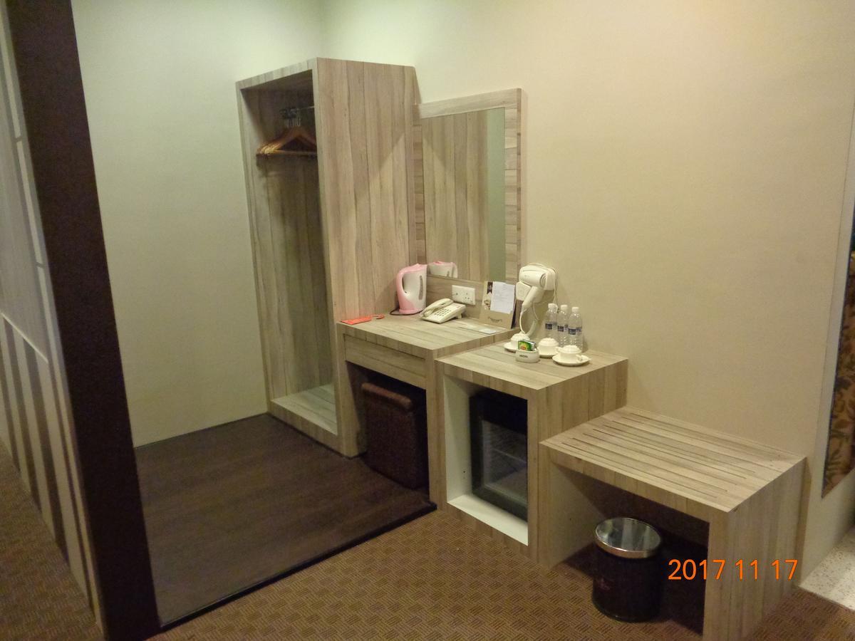 La Boss Hotel Malacca Extérieur photo