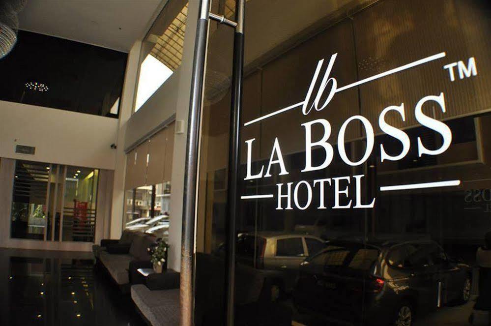 La Boss Hotel Malacca Extérieur photo