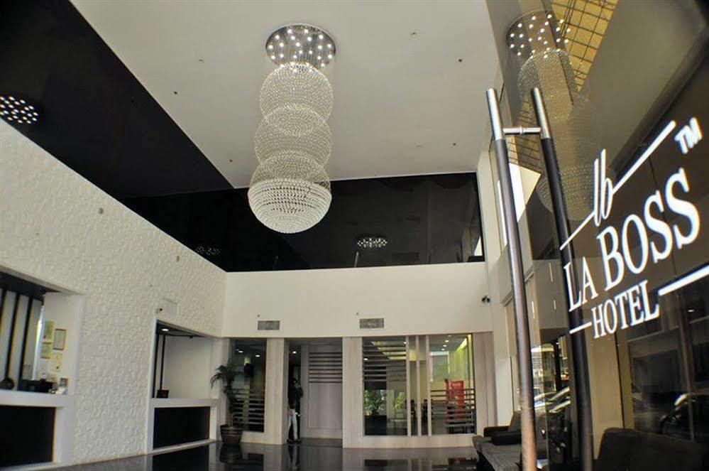 La Boss Hotel Malacca Extérieur photo