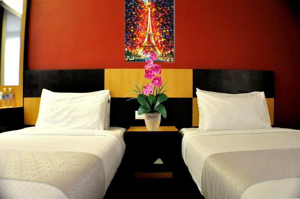 La Boss Hotel Malacca Extérieur photo